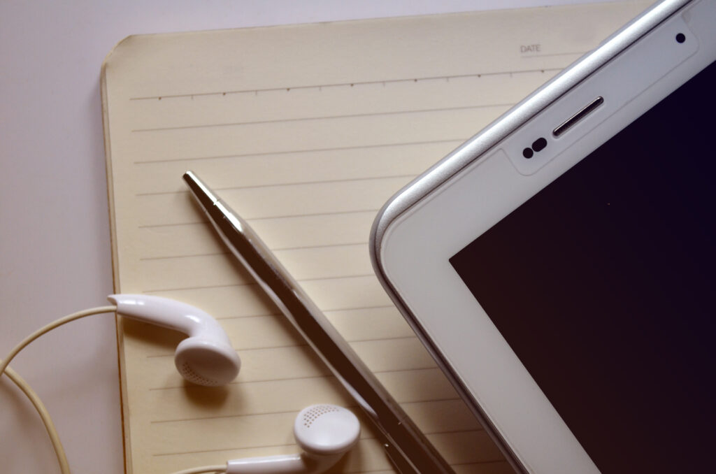 How does Inbox compare with Gmail?