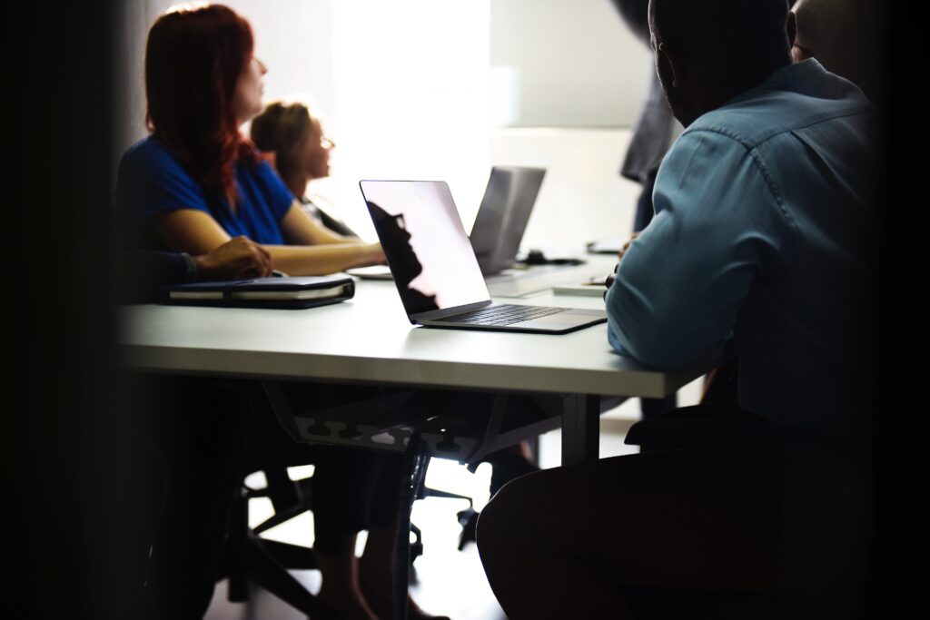 How to write a powerful blog post in 60 minutes (or less)